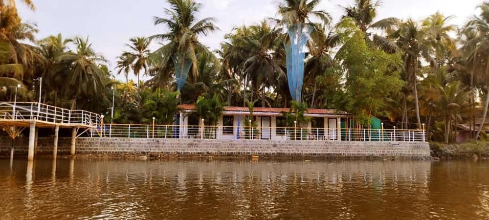 Hangout Kalyanpur Exterior photo